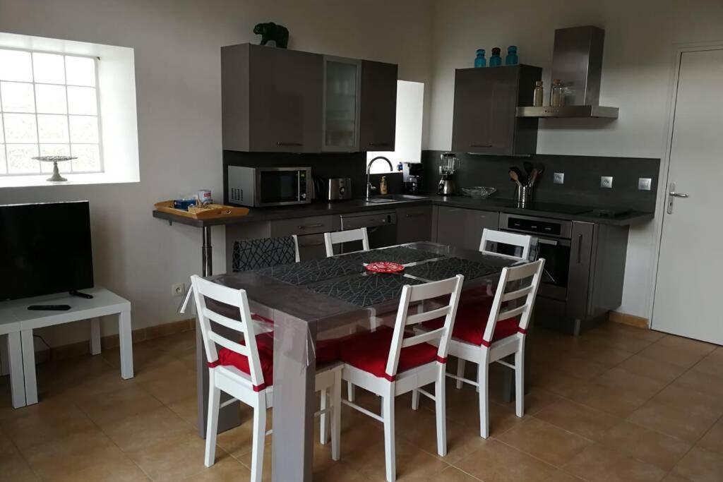 Les Ecuries Du Chateau Apartment Commes
